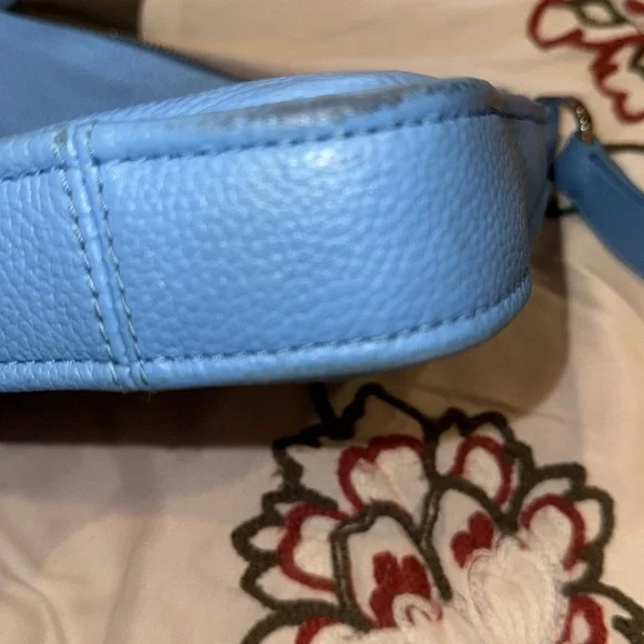 Kate Spade Run Around Medium Crossbody - Picture 3 of 9